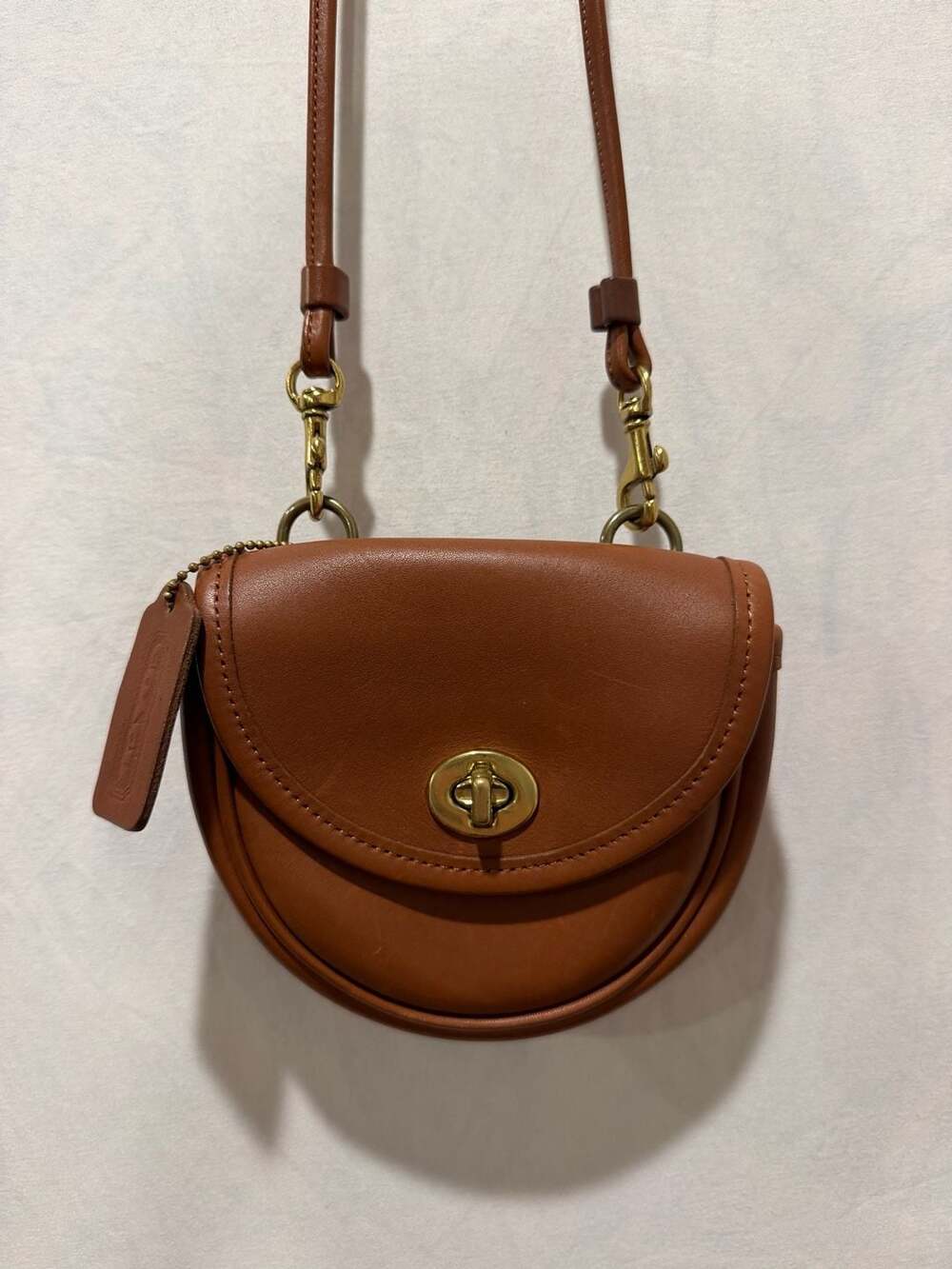 Coach Vintage Brown Leather Crossbody Bag Mini 9826